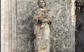 10-_ESTATUA INVIERNO.jpg